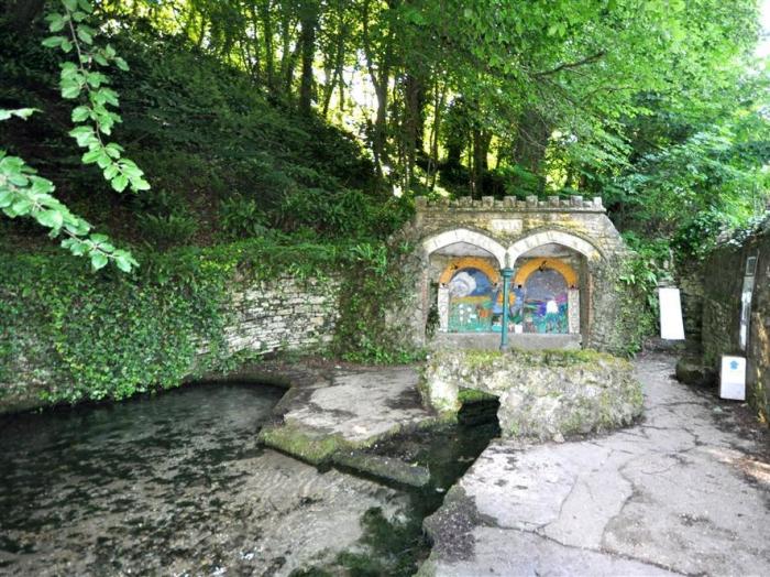 Sixpenny Cottage, Dorset