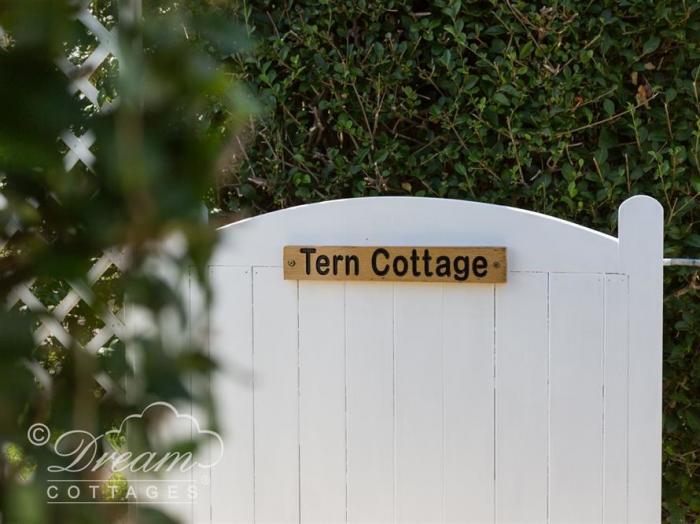 Tern Cottage, West bay