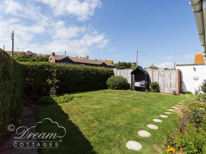 Tern Cottage, West bay