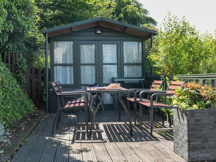 2 Rockmount, Salcombe