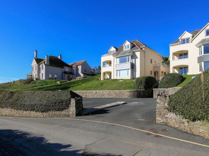 6 Chichester Court, Devon