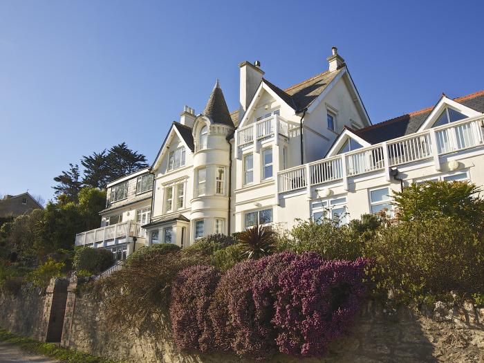 Hydeaway, 7 Grafton Towers, Devon