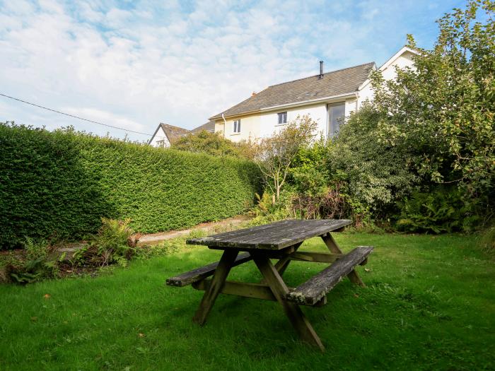 Bow Cottage, Devon