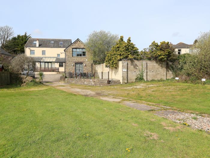 Little Cotton Farmhouse, Dartmouth, Devon, countryside, farmhouse, close to the coast, pet-friendly,