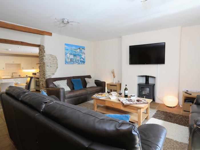 Little Cotton Farmhouse, Dartmouth, Devon, countryside, farmhouse, close to the coast, pet-friendly,