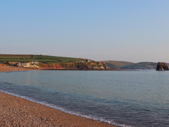 Ocean View Apartment, Thurlestone