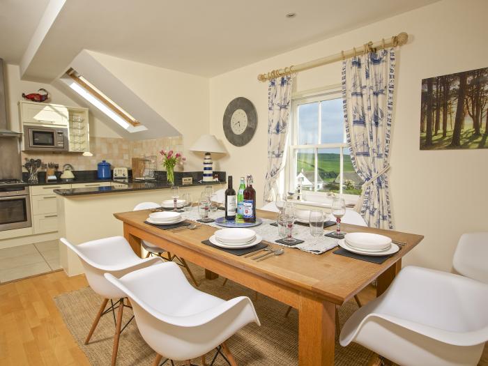 Ocean View Apartment, Thurlestone