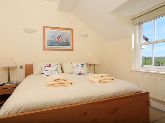 Ocean View Apartment, Thurlestone