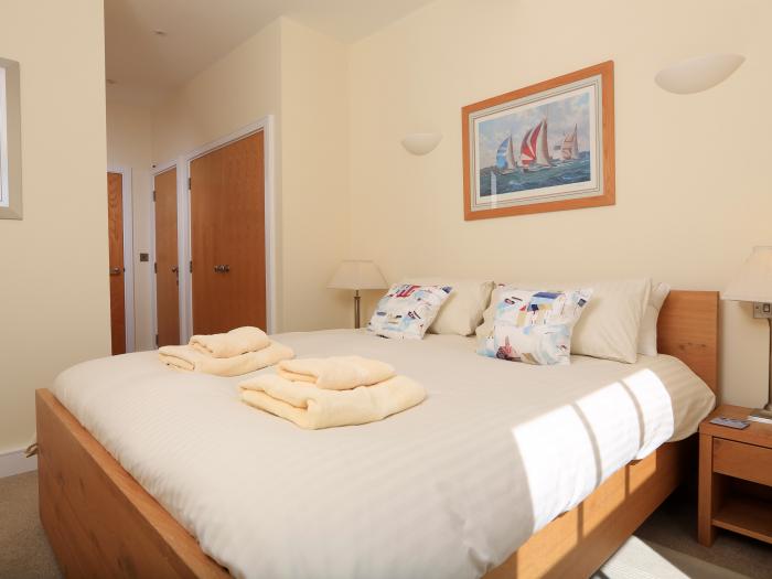 Ocean View Apartment, Thurlestone