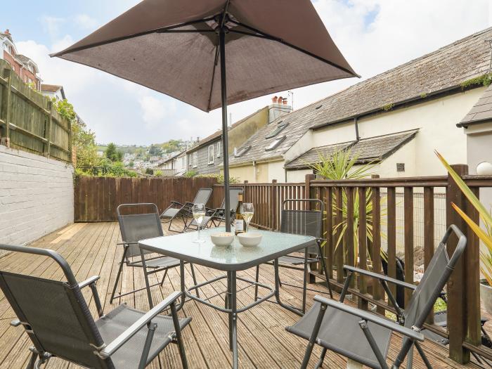 The Retreat, Dartmouth, Devon family-friendly, pet-friendly, multi-level garden and roadside parking