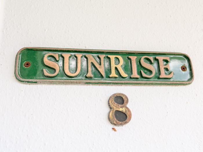 Sunrise, 8 Melbury, Devon