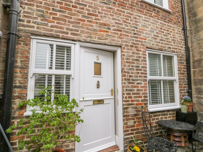 5 Oystons Yard, Whitby, North Yorkshire