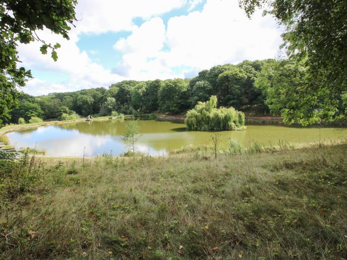 Shatterford Lakes, Shatterford