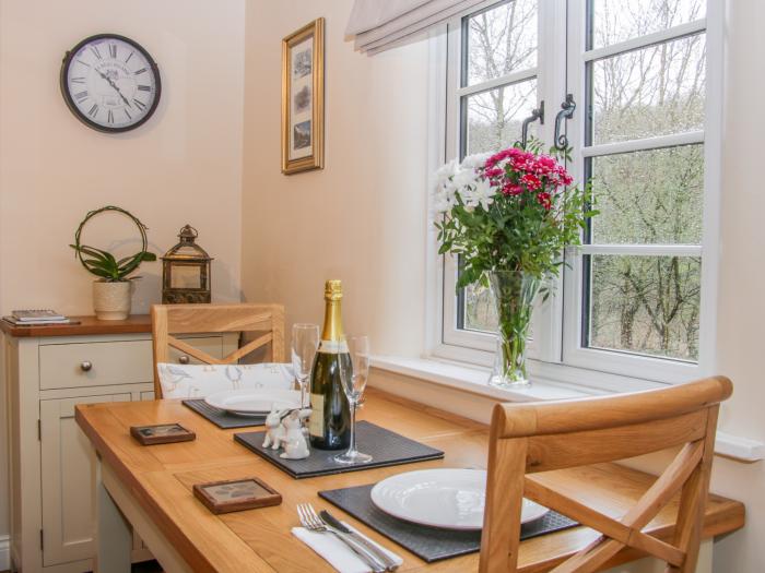 Tub Boat Cottage, Shropshire