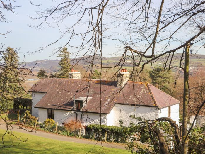 Cymryd Uchaf, Wales