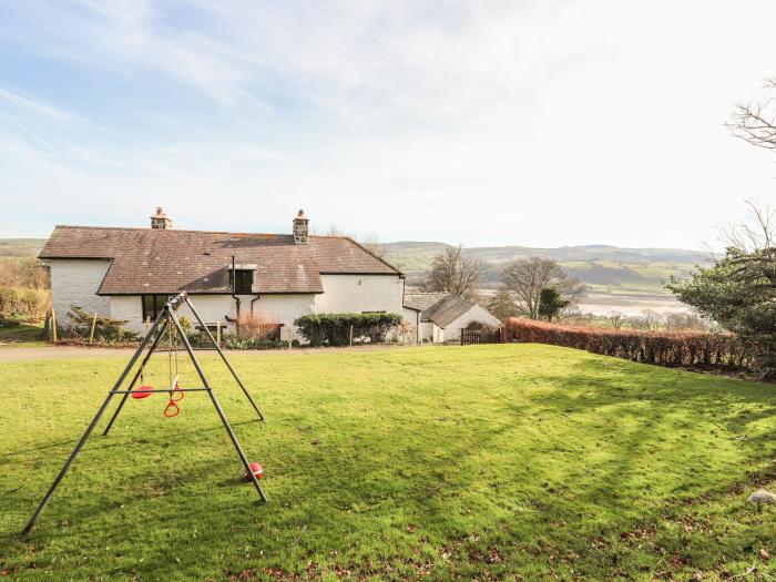 Cymryd Uchaf, Wales