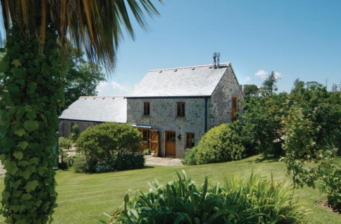 Tregadjack Barn, Sithney, Cornwall