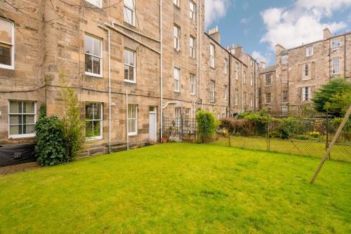 Dean Terrace - Traditional 3 bed in Stockbridge