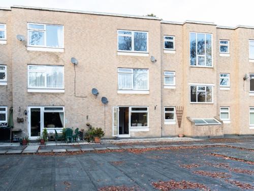 2-bedroom apartment, Woodgrange Court, Hoddesdon