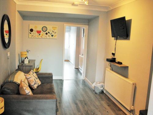 Lovely 1-Bedroom Suite near BHX, NEC