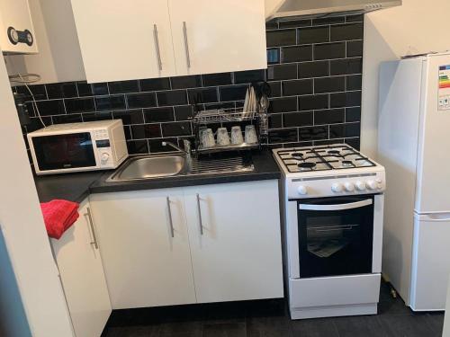 Watford Town centre Apartment