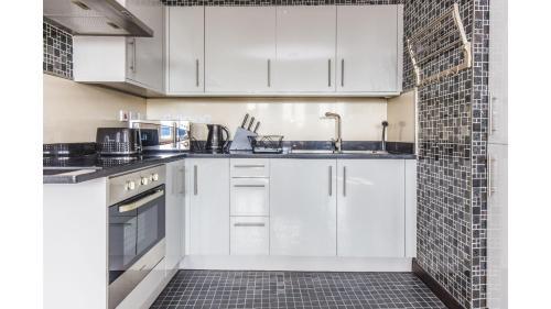 Pass the Keys - Spacious & Luxury Apartment in the Heart of London