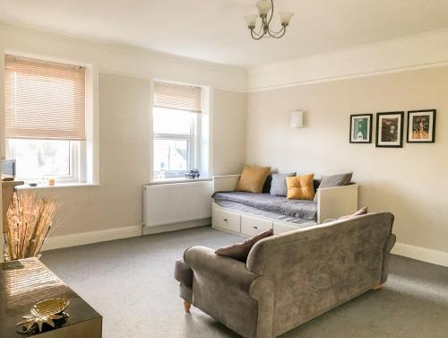 Stylish flat central Southsea 5 mins to seafront, Clarendon