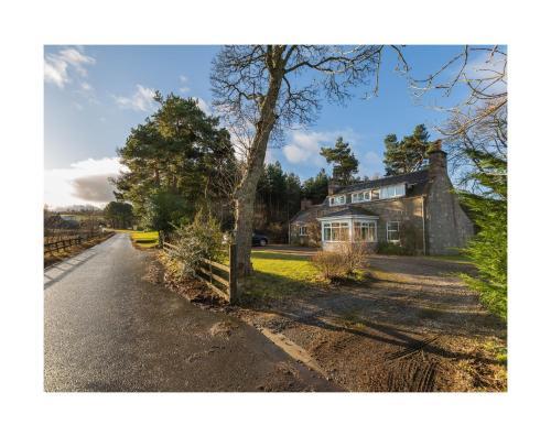 Woodburn Cottage