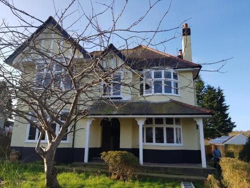 The Old Sea Captain's House, Aberporth