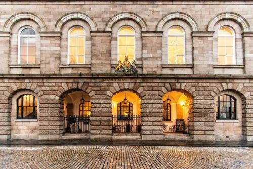 Custom House 2 bed Apartments, The Barbican, Plymouth