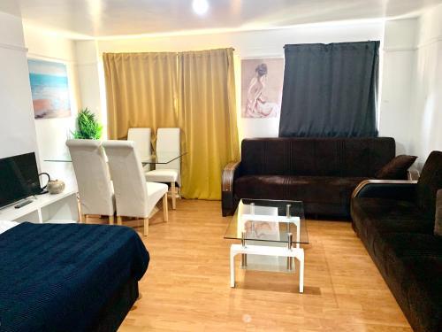 London Stratford 4 Bedrooms Apartment, London, London