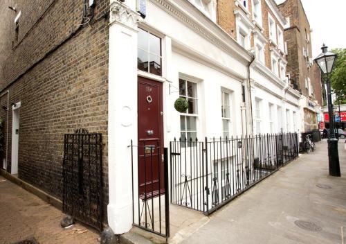 Exclusive Top Location Central London flat with Own Private entrance