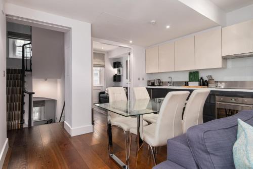 GuestReady - Prestigious 3BR Family Flat in Mayfair By Hyde Park WIFI, London, London