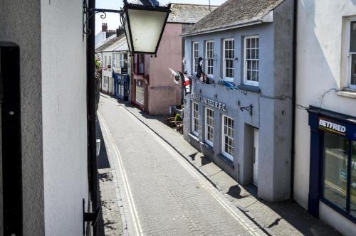 The Sail - 2 Bedroom Apartment - Tenby