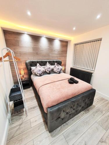 Luxurious *5 Bedroom House*In Center Of Birmingham, Birmingham, West Midlands