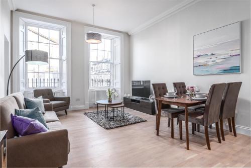 Stafford St Central Luxury Apartment 2 Bedrooms, Edinburgh, Midlothian