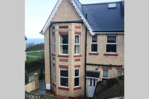 Beechwood - Stunning 4 bedroom Victorian house with sea views, Ilfracombe, Devon