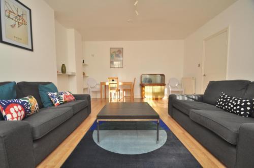 Large Garden flat in the heart of Islington, London, London