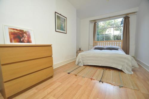 Large Garden flat in the heart of Islington