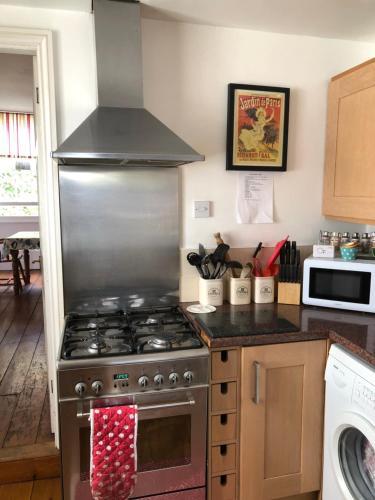 3 Bedroom 2 Bathrooms Apartment in Central Penzance