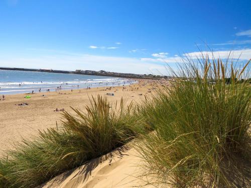 Honeysuckle Sea Views Sleeps 6 Porthcawl Newton Bay South Wales