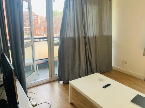 2 bedroom apartments, London, London