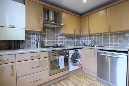 GuestReady - Charming Family Townhouse 4 mins from Harringay Green Lane