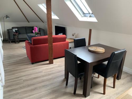 1 Bedroom luxury Apartment in Glastonbury Town Centre, The Old Library