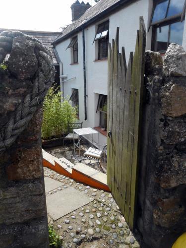 The Wedge at Mewslade Cottage