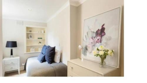 Modern And Stylish 2 Bedroom Flat in Chelsea