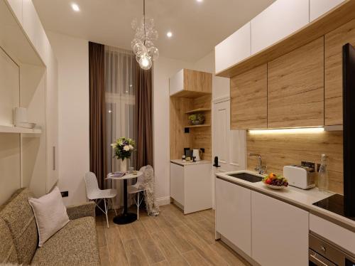 Modern Notting Hill Apartments