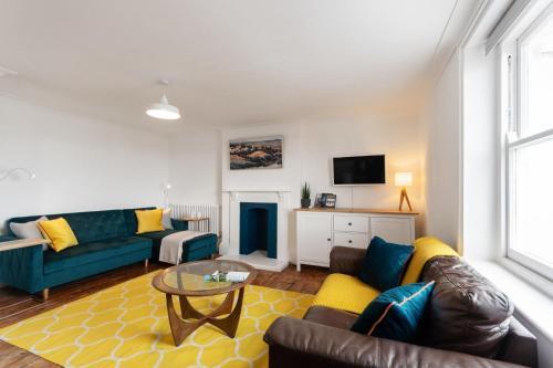 NEW 3BD Beach Retreat - Heart of Broadstairs Kent