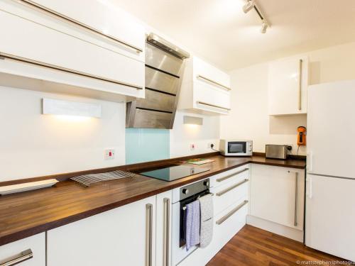 Pass the Keys - NEW Striking Seaside 2 Bed Flat Heart of Brighton, Brighton, East Sussex