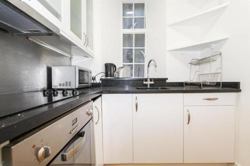 FraserStays - Marble Arch Apartments